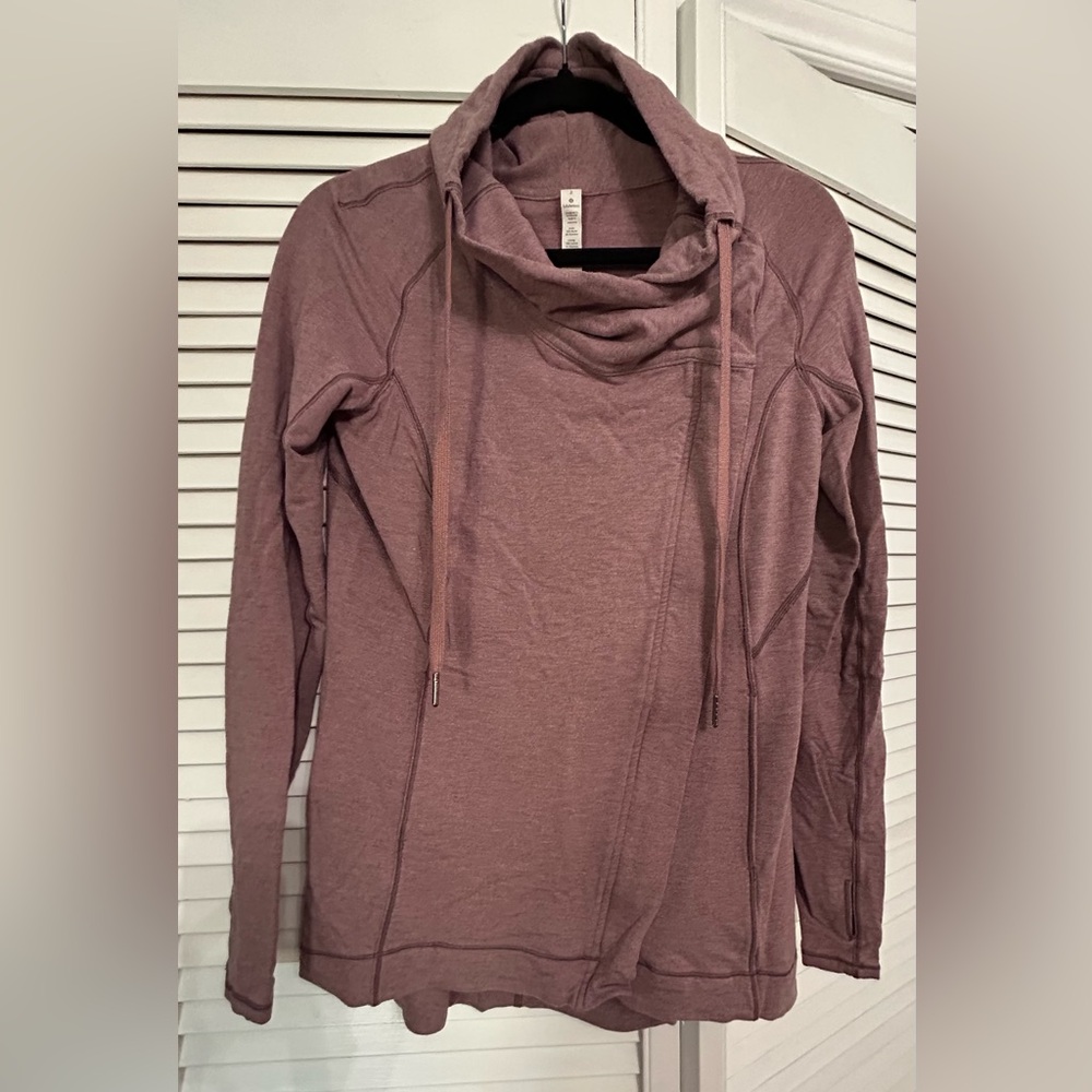 Lululemon sweater